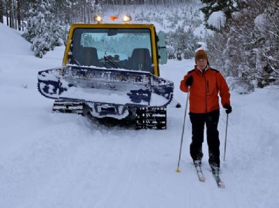 cross country skiing in glenmore forest